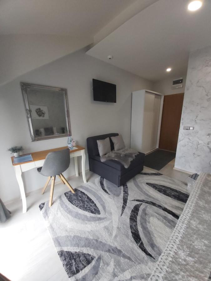 Vonamor Rooms نوفي ساد المظهر الخارجي الصورة
